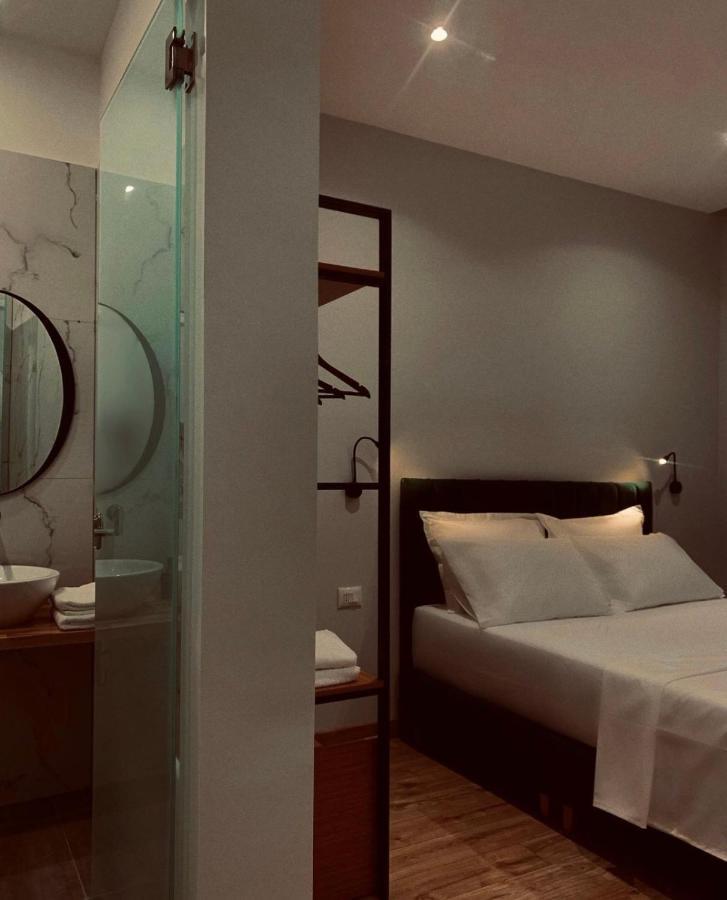 Përmet Merly Hotel מראה חיצוני תמונה