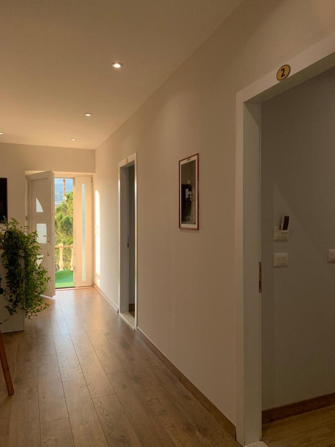 Përmet Merly Hotel מראה חיצוני תמונה