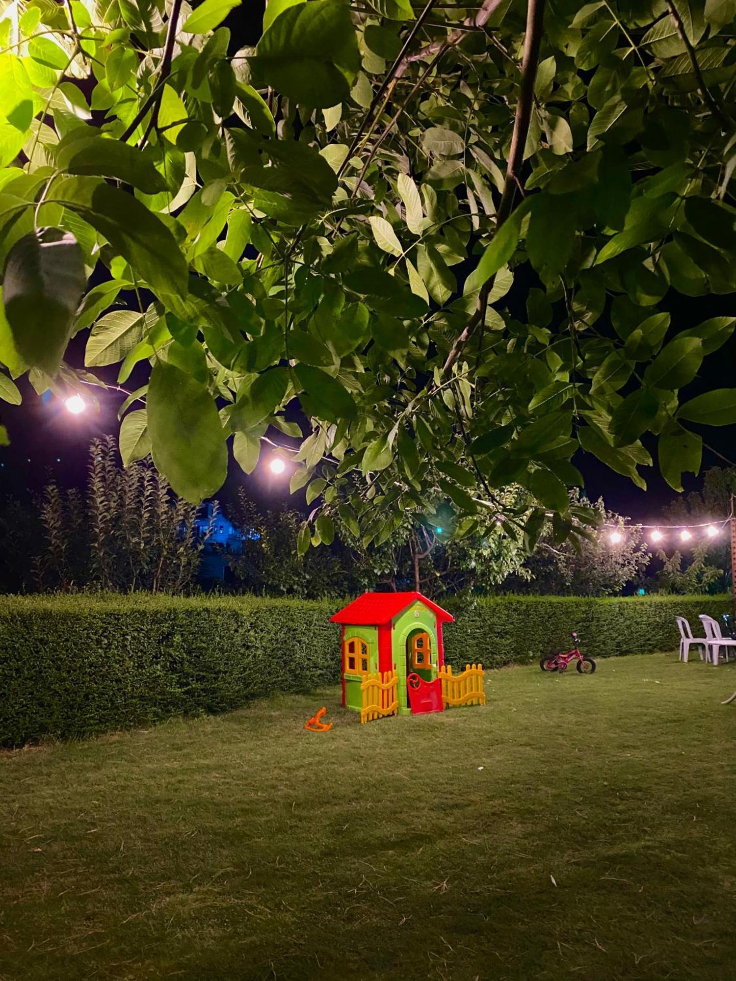 Përmet Merly Hotel מראה חיצוני תמונה